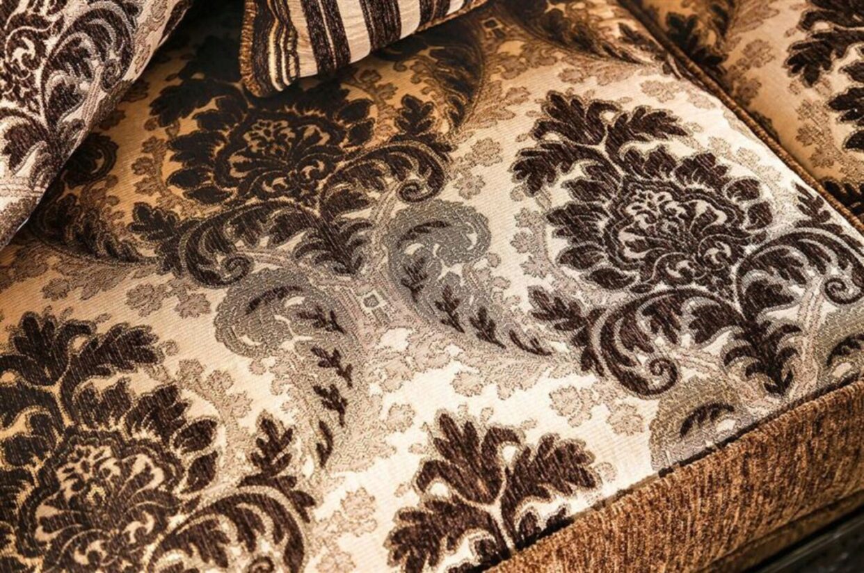 Furniture of America TILDE LOVE SEAT Brown Welting, Rolled Arms With Wood Trim & Bun Feet Pillows Included