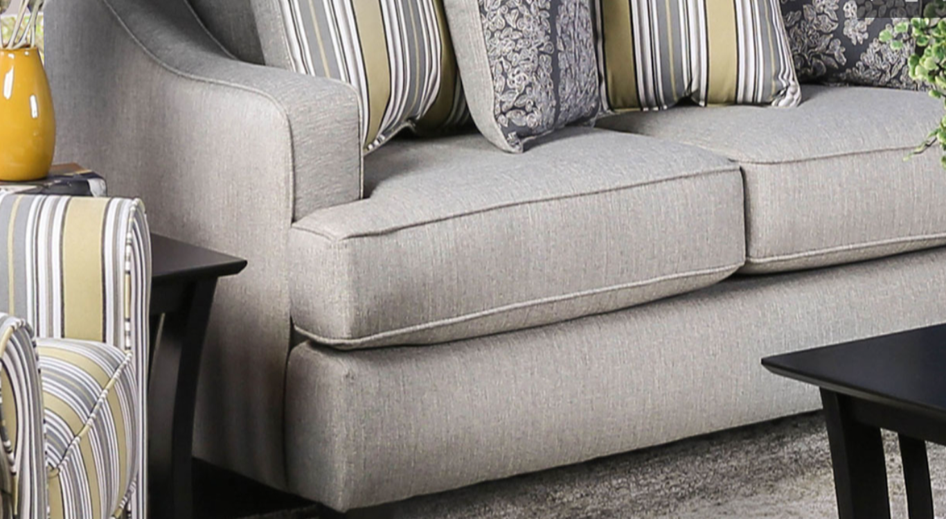 Furniture of America WILKIE LOVESEAT Fitted Back Pillows &  Wooden Block Legs Pillows Included