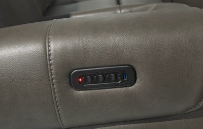 Card Player Dual Power Recliner