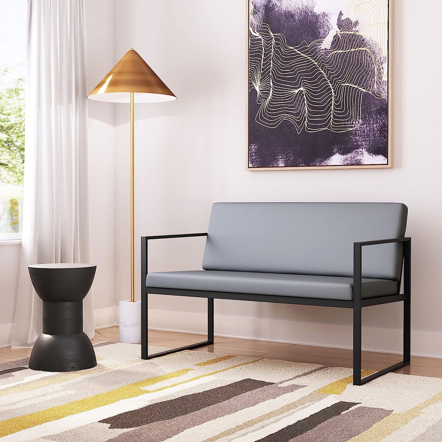 ASHLEY Claremont Sofa | Made of polyurethane and wood